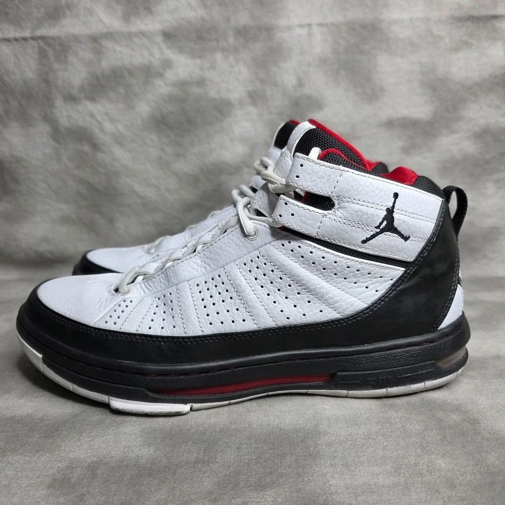 JORDAN FLIGHT TEAM‎ 395324-101 White/Black/Red Sneakers Shoes Men's Sz 8.5 w/Box